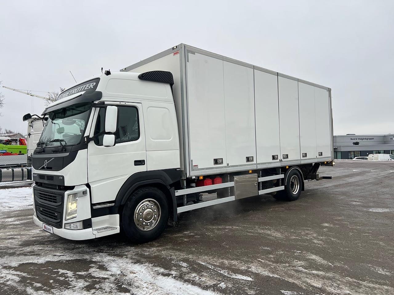 Volvo FM 330 4x2 Sk&aring;pbil, &Ouml;ppningsbarsida, Euro 6 2016 - Sk&aring;p