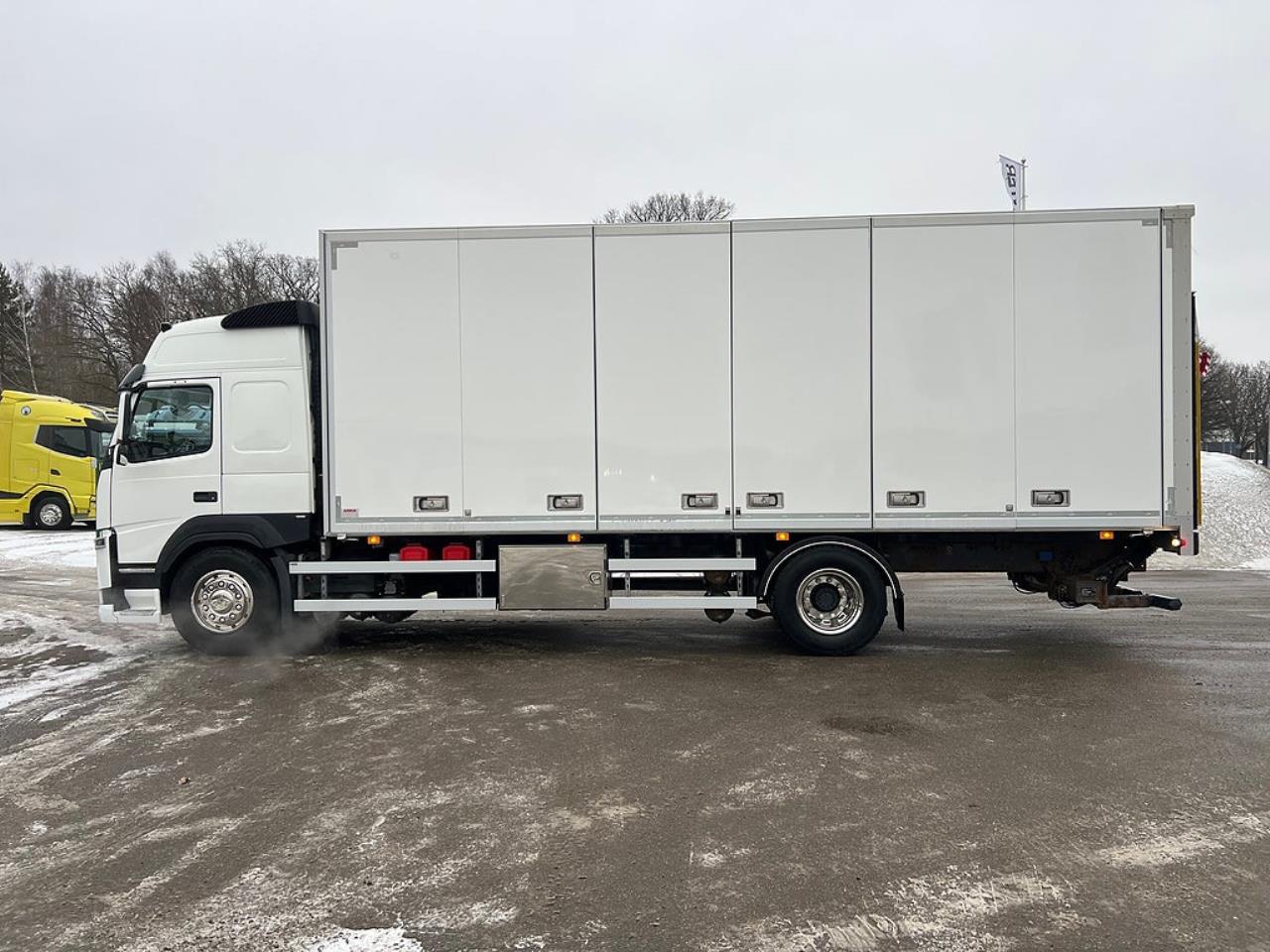 Volvo FM 330 4x2 Sk&aring;pbil, &Ouml;ppningsbarsida, Euro 6 2016 - Sk&aring;p