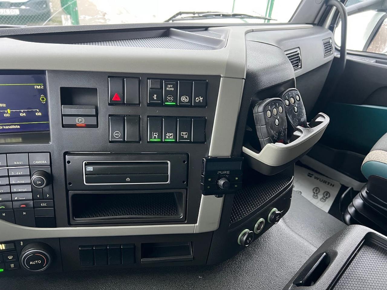 Volvo FM 330 4x2 Sk&aring;pbil, &Ouml;ppningsbarsida, Euro 6 2016 - Sk&aring;p