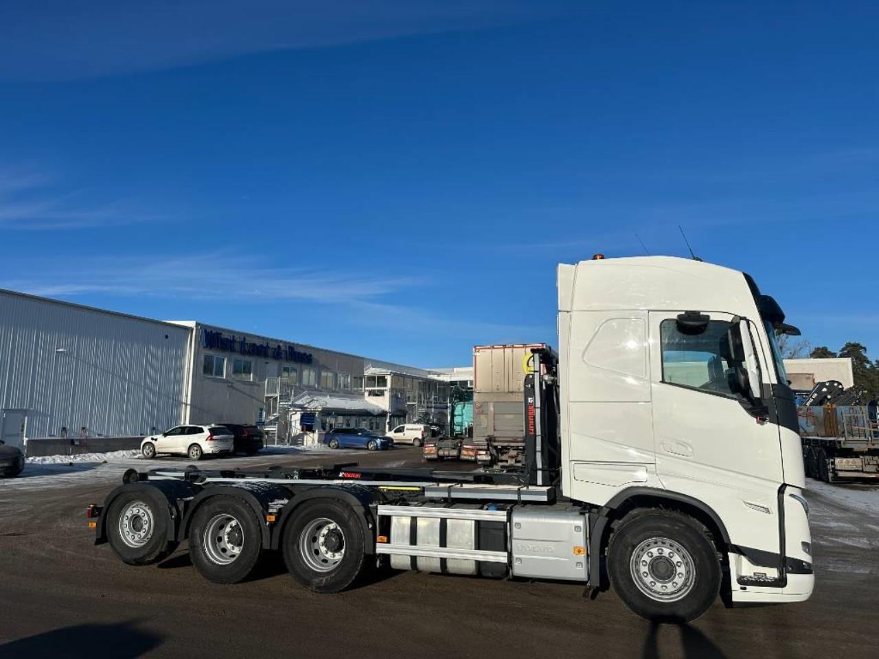 Volvo FH 540 HIAB Lastv&auml;xlare Tridem 2023 - Krok/Lastv&auml;xlare