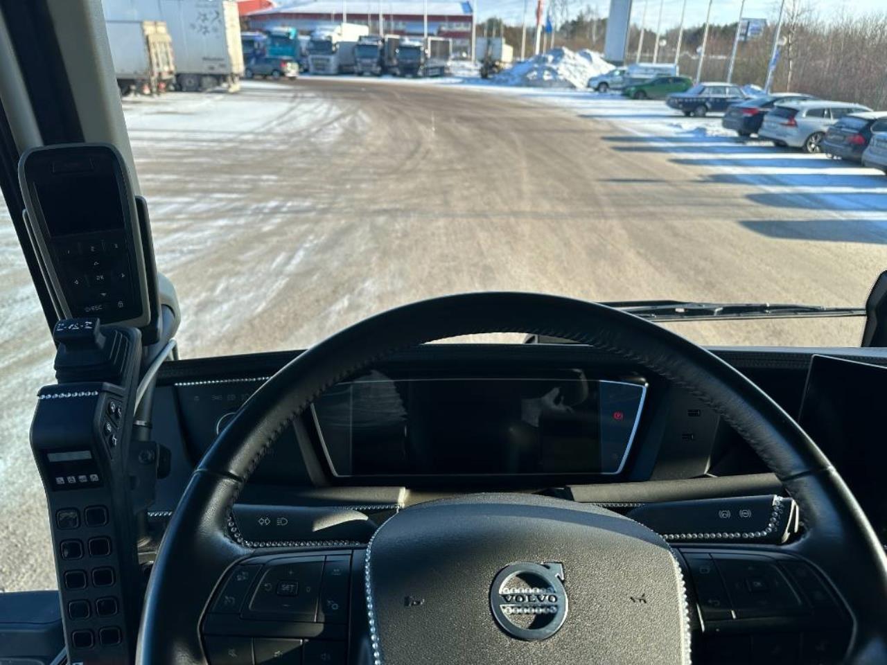 Volvo FH 540 HIAB Lastv&auml;xlare Tridem 2023 - Krok/Lastv&auml;xlare