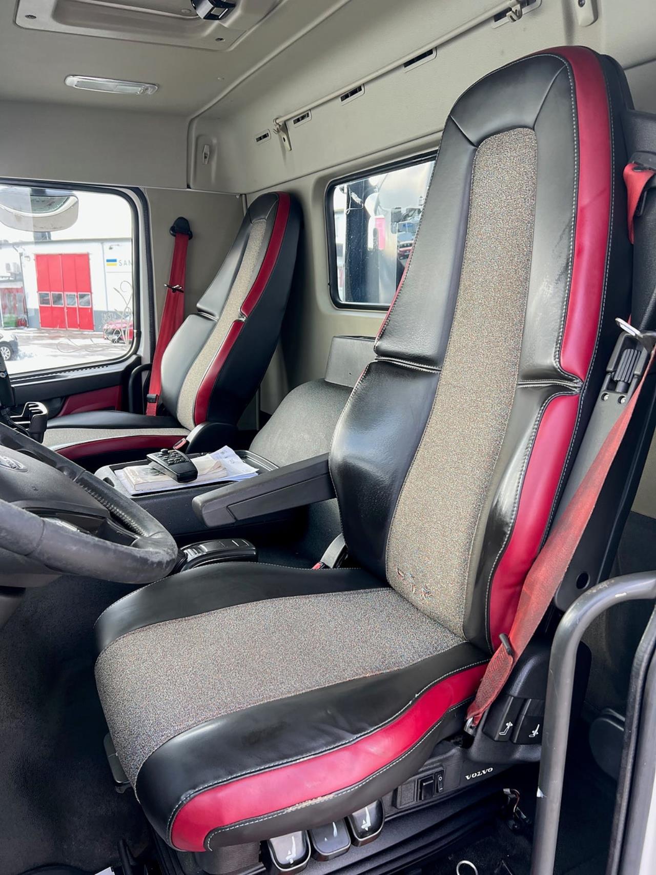 Volvo FMX 330 6x2*4 Laxo Liftdumper Euro 6 2015 - V&auml;xelflak