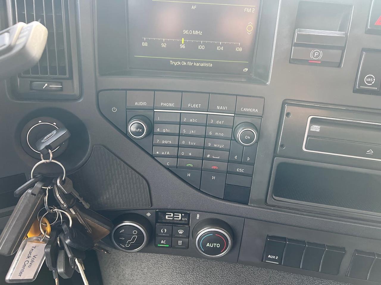 Volvo FMX 330 6x2*4 Laxo Liftdumper Euro 6 2015 - V&auml;xelflak