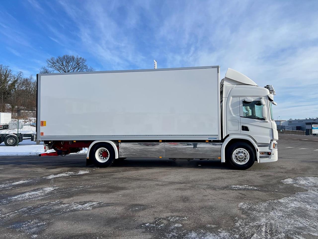 Scania P360 4x2 Kyl/Frysbil, Korridorbil, 2 Zons 2018 - &Ouml;vrigt