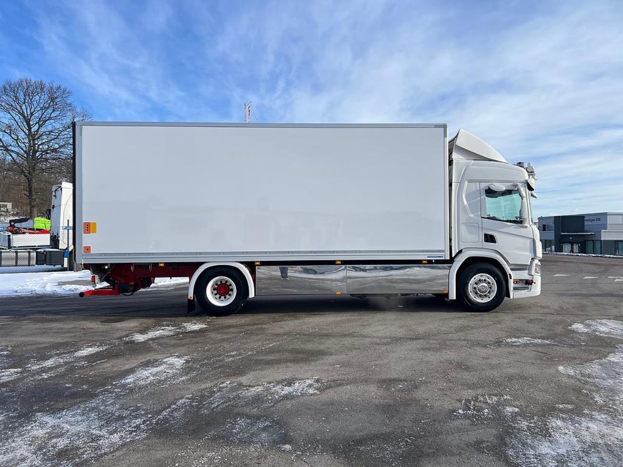 Scania P360 4x2 Kyl/Frysbil, Korridorbil, 2 Zons 2018 - &Ouml;vrigt