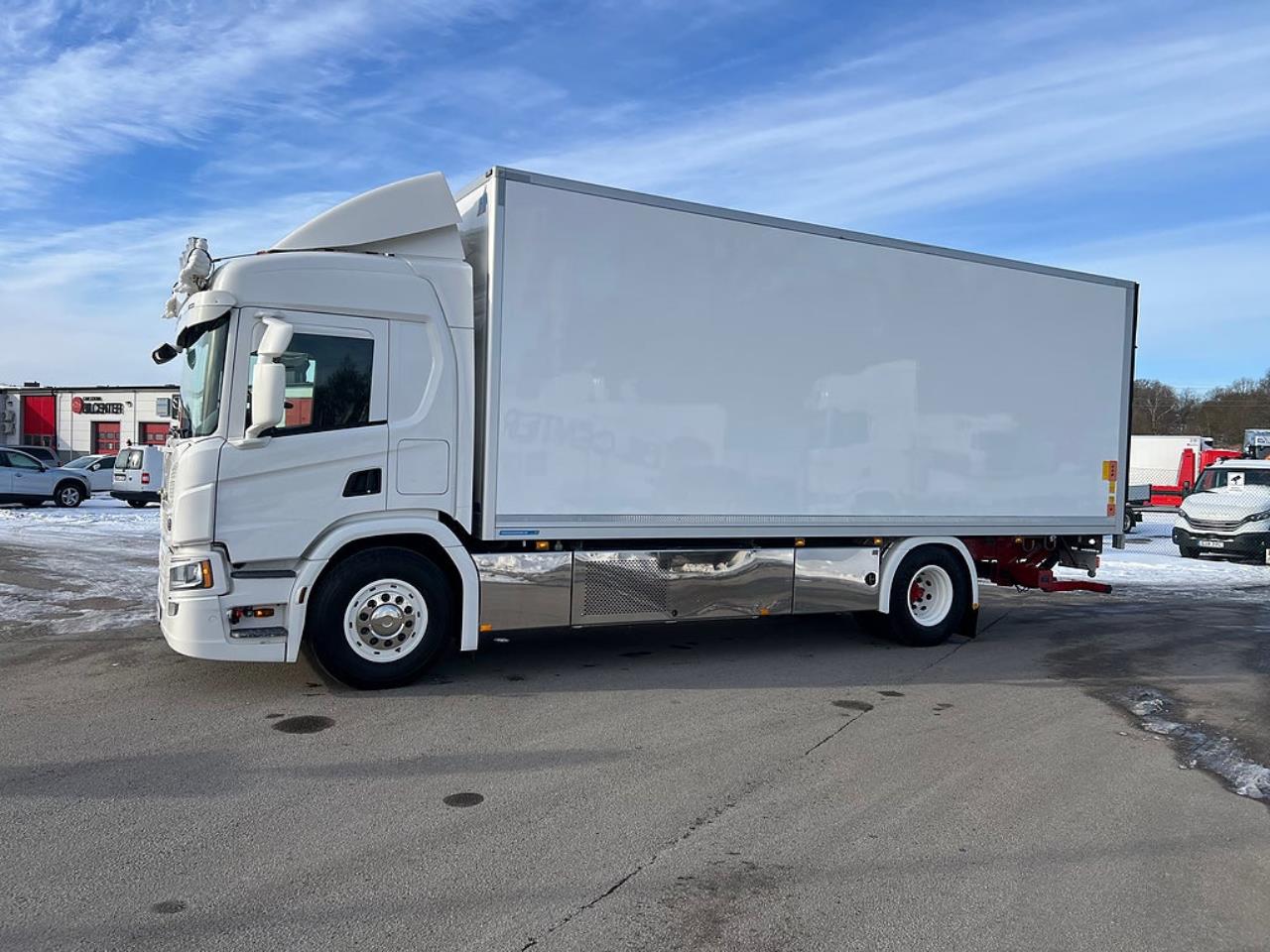 Scania P360 4x2 Kyl/Frysbil, Korridorbil, 2 Zons 2018 - &Ouml;vrigt