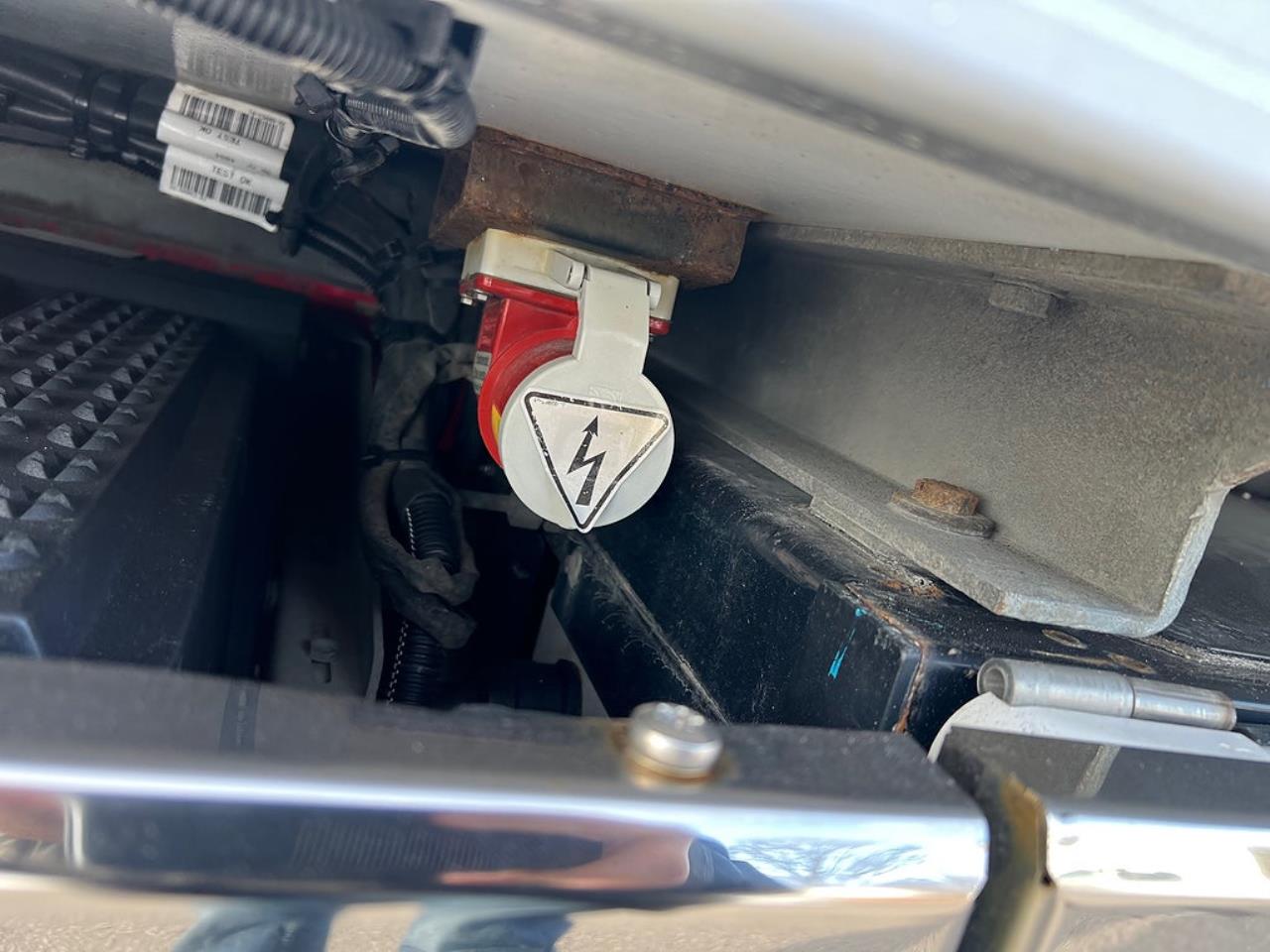 Scania P360 4x2 Kyl/Frysbil, Korridorbil, 2 Zons 2018 - &Ouml;vrigt