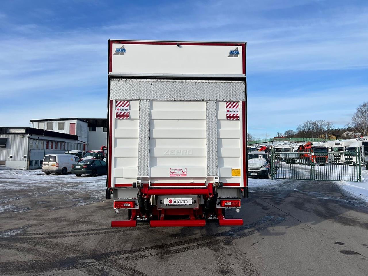 Scania P360 4x2 Kyl/Frysbil, Korridorbil, 2 Zons 2018 - &Ouml;vrigt