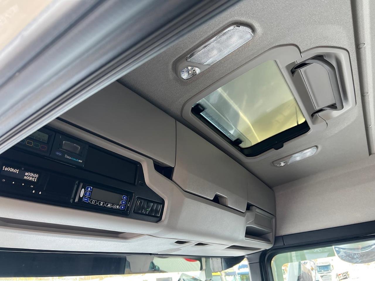 Scania P360 4x2 Kyl/Frysbil, Korridorbil, 2 Zons 2018 - &Ouml;vrigt