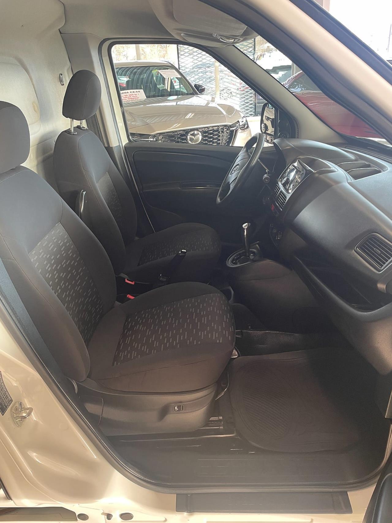 Opel Combo 2014 - &Ouml;vrigt