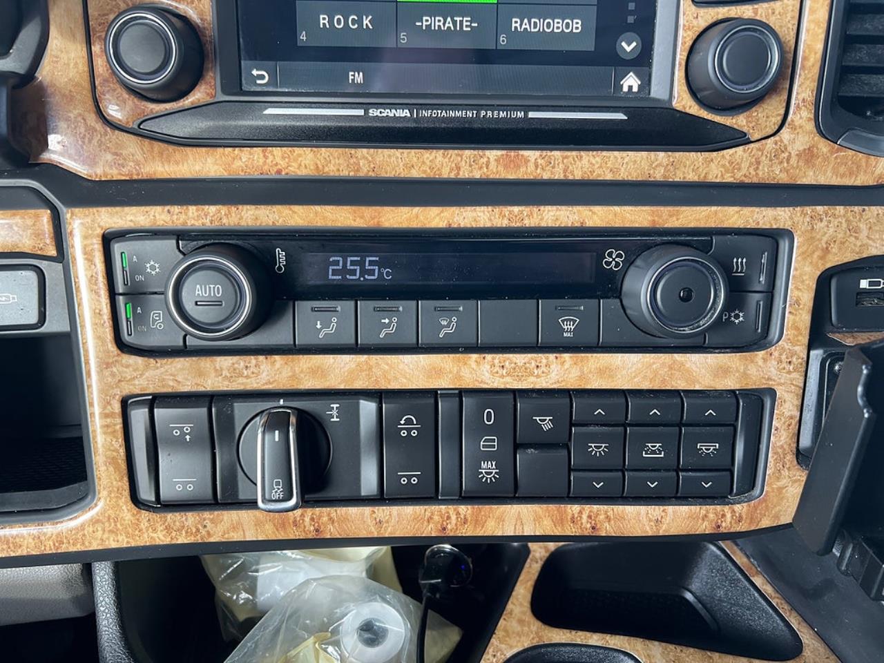 Scania R500 6x2 Dragbil ADR Klassad & Kompressor Euro 6 2021 - Dragbil