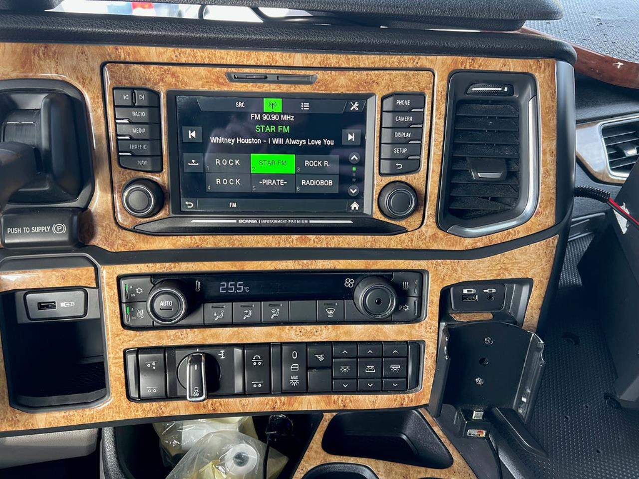 Scania R500 6x2 Dragbil ADR Klassad & Kompressor Euro 6 2021 - Dragbil