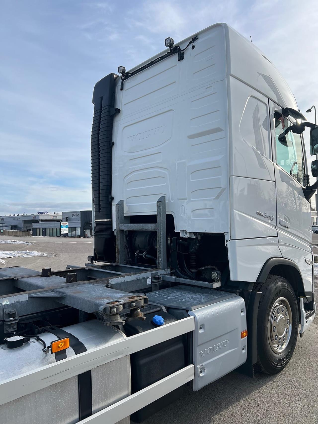 Volvo FH13 540 6x2 Containerede / L&ouml;sflaksbil, I-See 2023 - &Ouml;vrigt