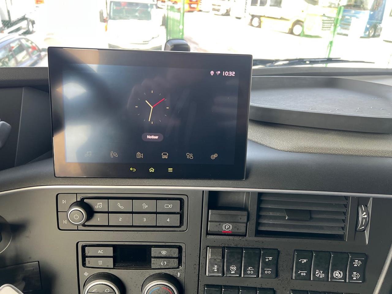 Volvo FH13 540 6x2 Containerede / L&ouml;sflaksbil, I-See 2023 - &Ouml;vrigt