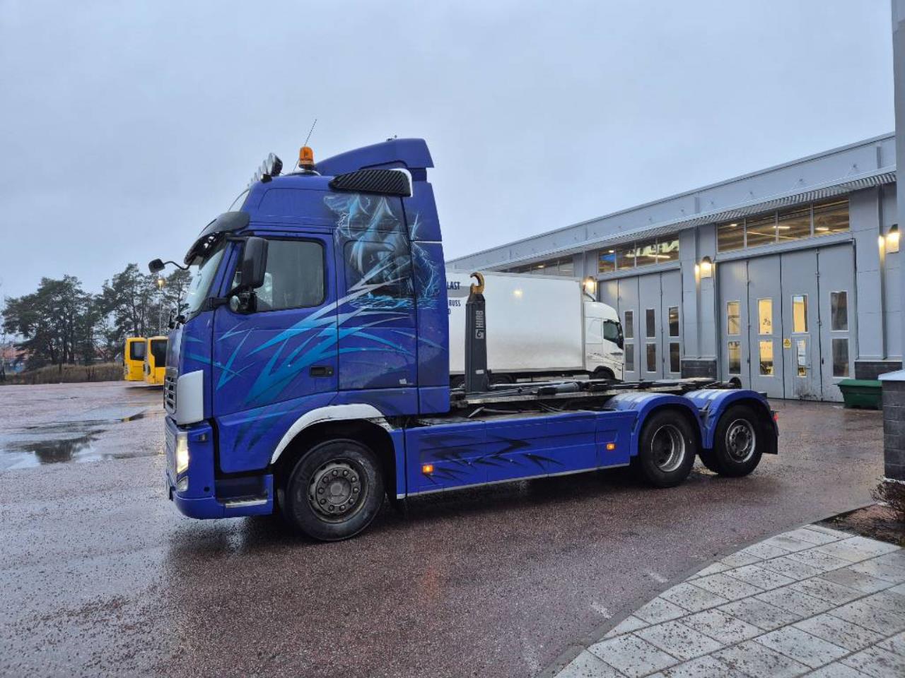 Volvo FH 6X2 2012 - Krok/Lastv&auml;xlare