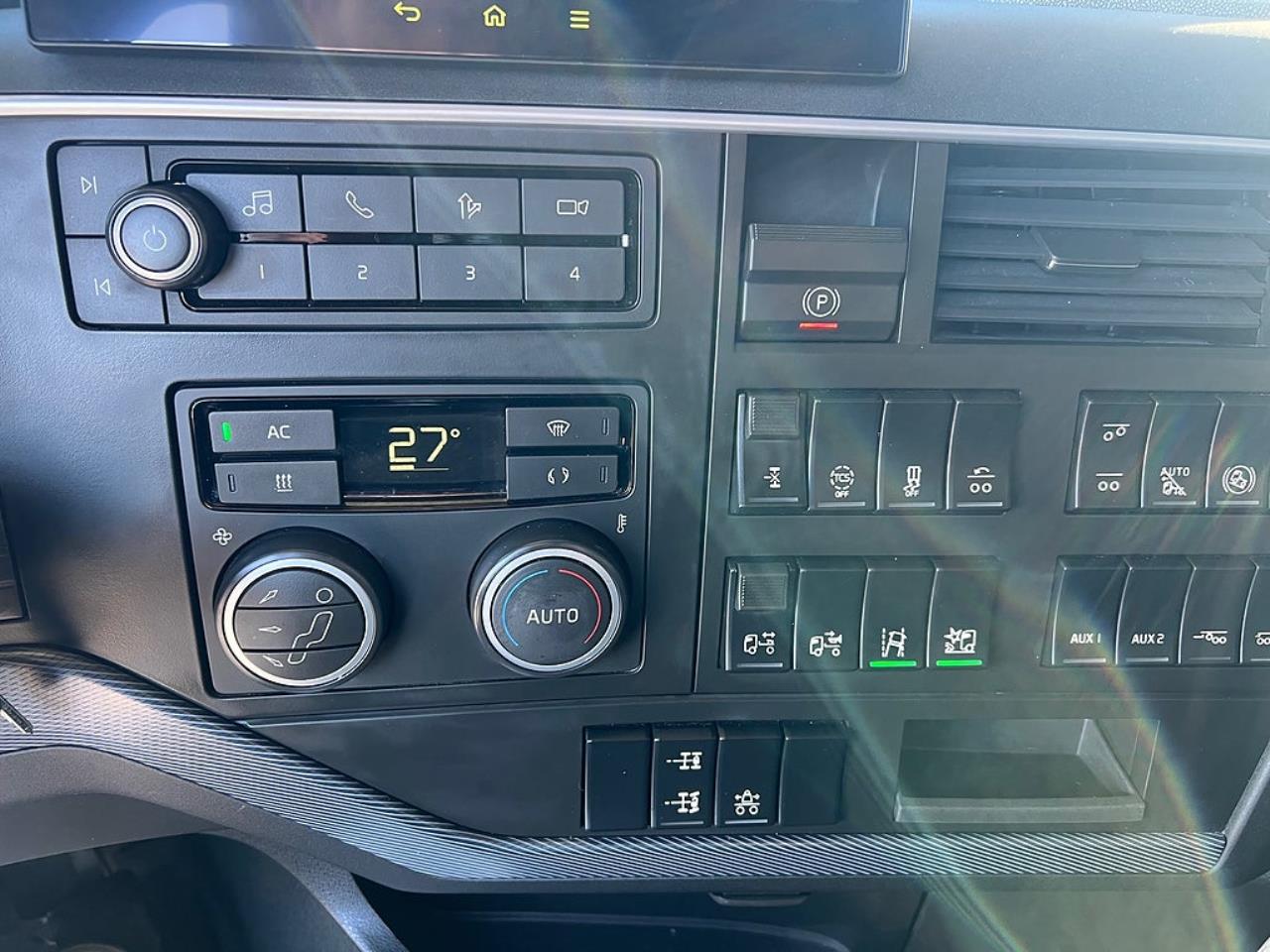 Volvo FH13 500 6x2 Dragbil I-Save & I-See Euro 6 2022 - Dragbil