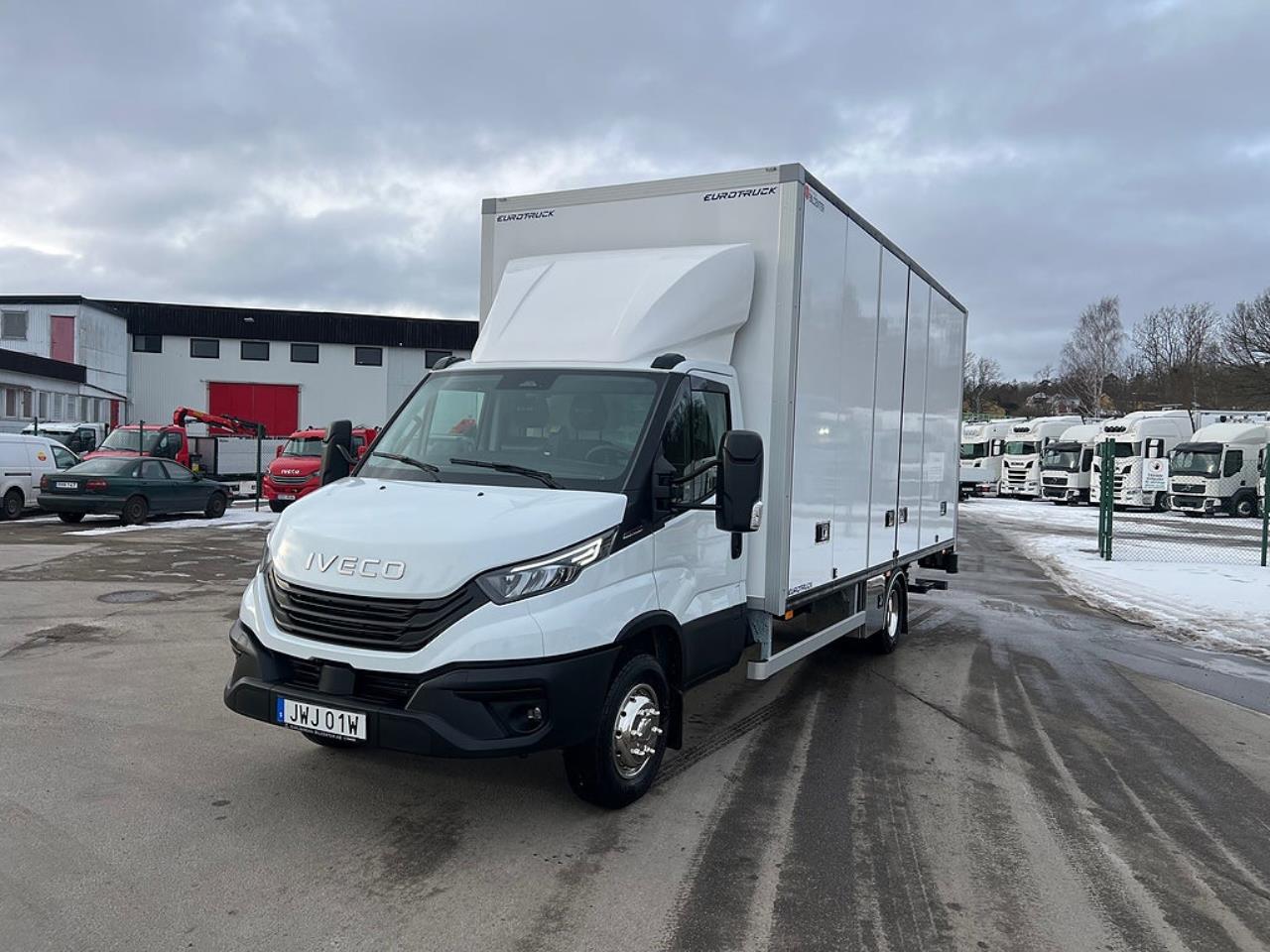 Iveco Daily 72C18 A8 Sk&aring;pbil &Ouml;ppningsbarsida Fullutrustad 2025 - Sk&aring;p