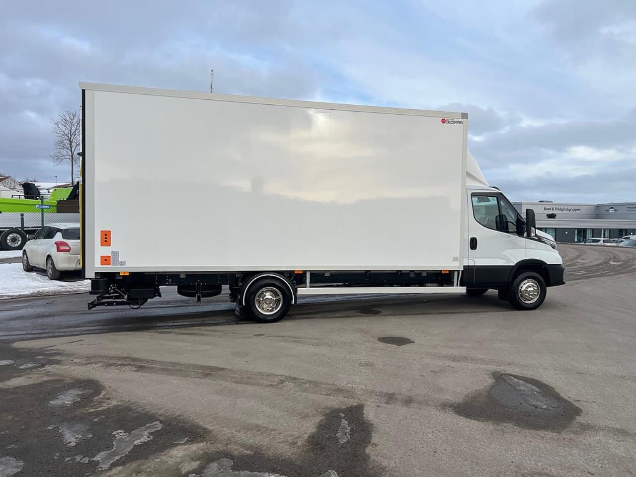Iveco Daily 72C18 A8 Sk&aring;pbil &Ouml;ppningsbarsida Fullutrustad 2025 - Sk&aring;p