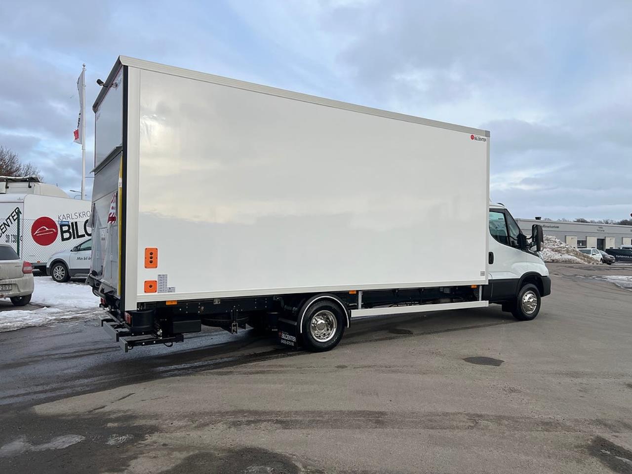 Iveco Daily 72C18 A8 Sk&aring;pbil &Ouml;ppningsbarsida Fullutrustad 2025 - Sk&aring;p