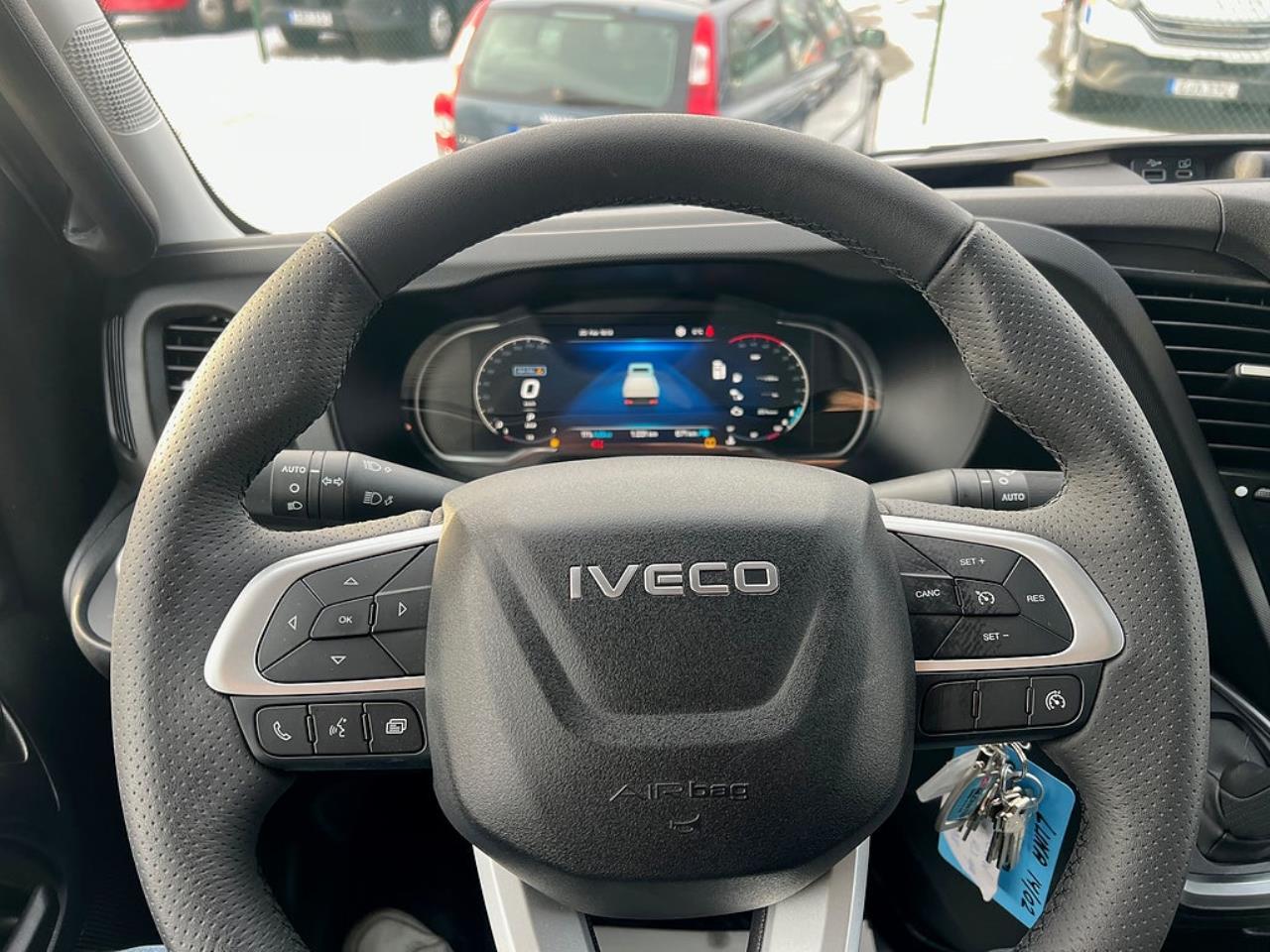 Iveco Daily 72C18 A8 Sk&aring;pbil &Ouml;ppningsbarsida Fullutrustad 2025 - Sk&aring;p