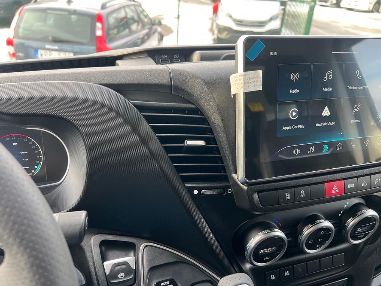 Iveco Daily 72C18 A8 Sk&aring;pbil &Ouml;ppningsbarsida Fullutrustad 2025 - Sk&aring;p