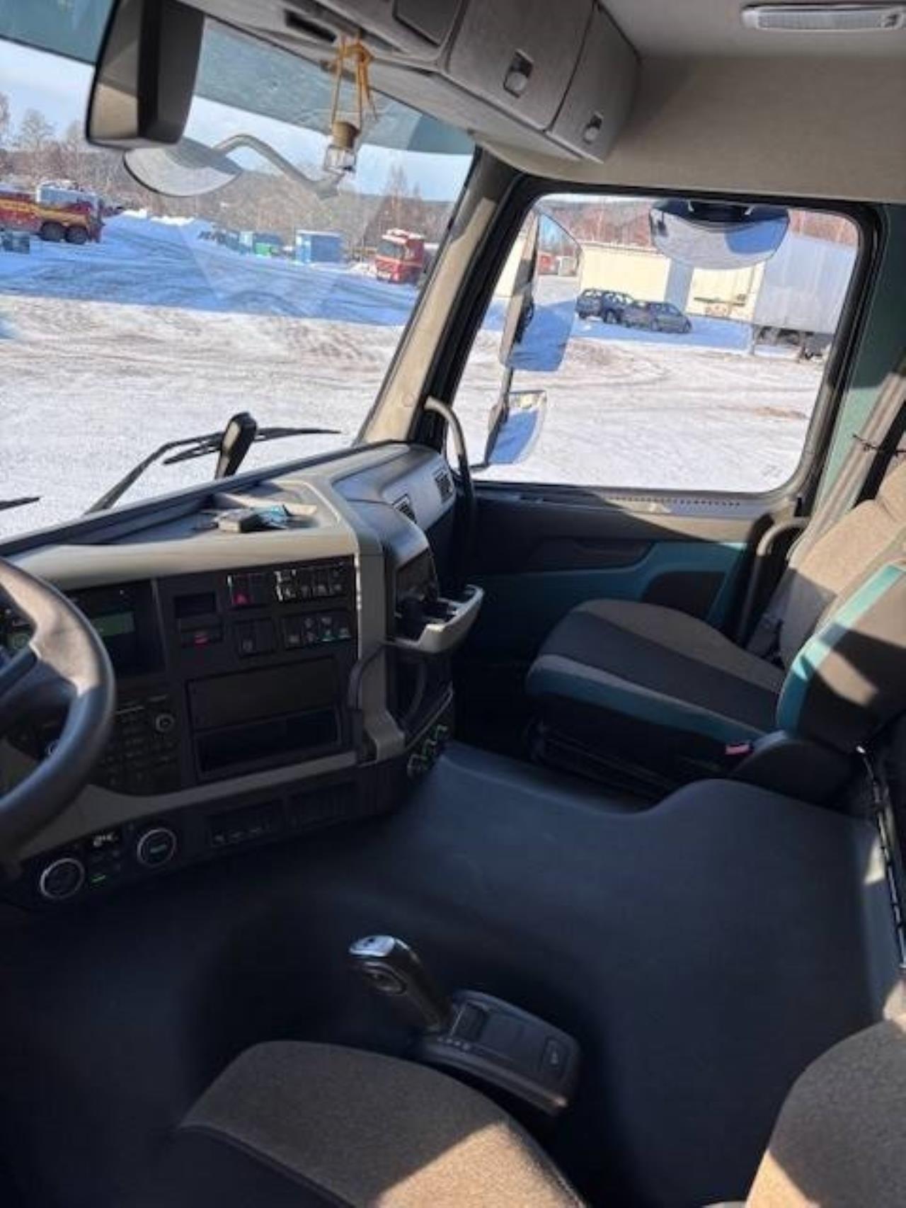 Volvo FM380 2020 - Kran