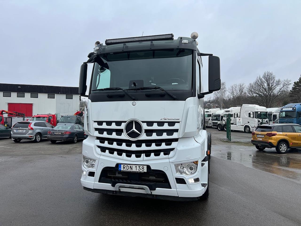 Mercedes-Benz Arocs 3251 8x4*4 Lastv&auml;xlare, ADR Klassad, Euro 6 2016 - Krok/Lastv&auml;xlare