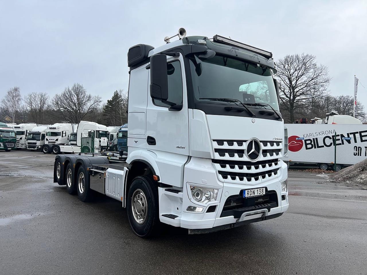 Mercedes-Benz Arocs 3251 8x4*4 Lastv&auml;xlare, ADR Klassad, Euro 6 2016 - Krok/Lastv&auml;xlare