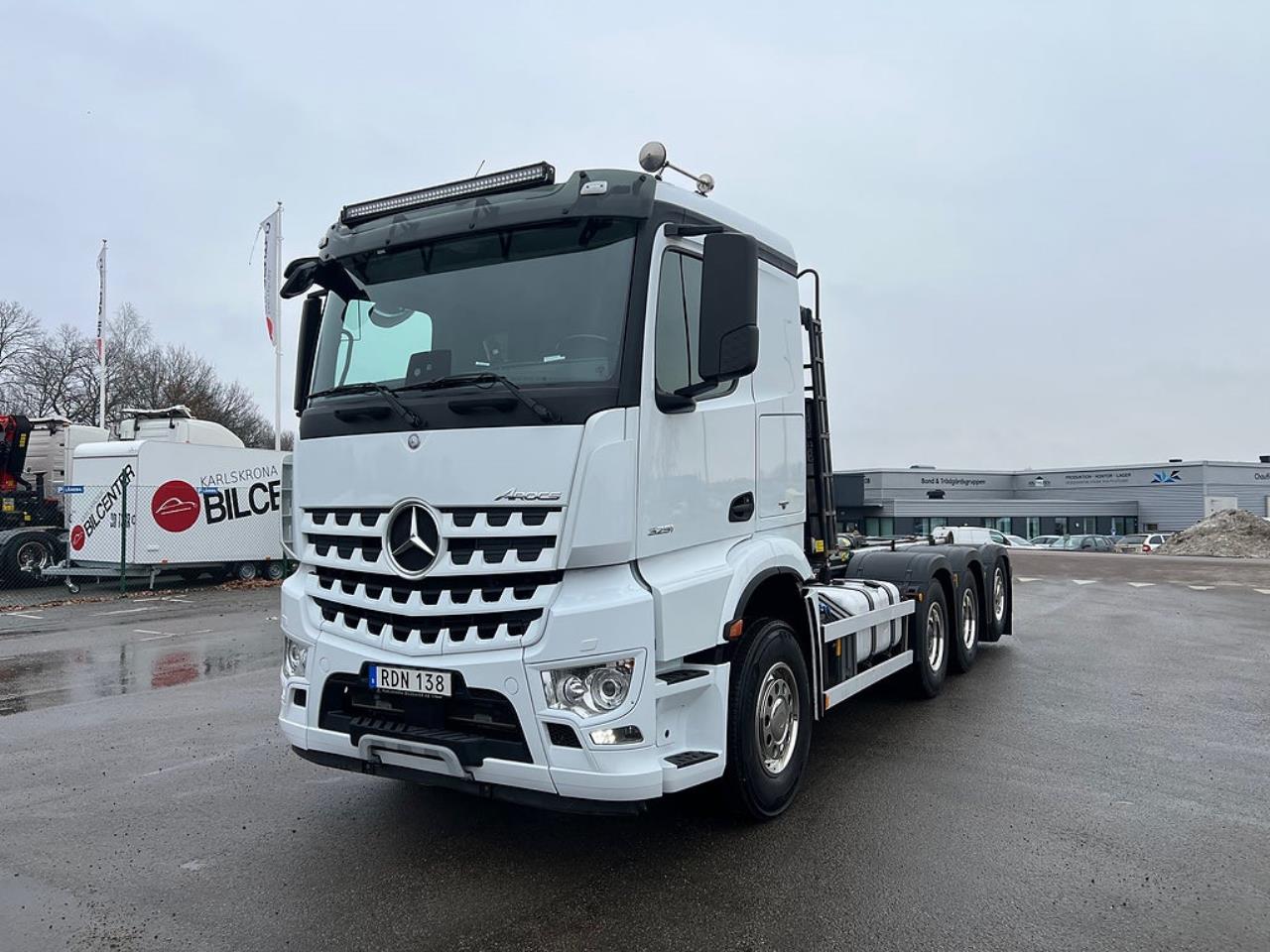 Mercedes-Benz Arocs 3251 8x4*4 Lastv&auml;xlare, ADR Klassad, Euro 6 2016 - Krok/Lastv&auml;xlare
