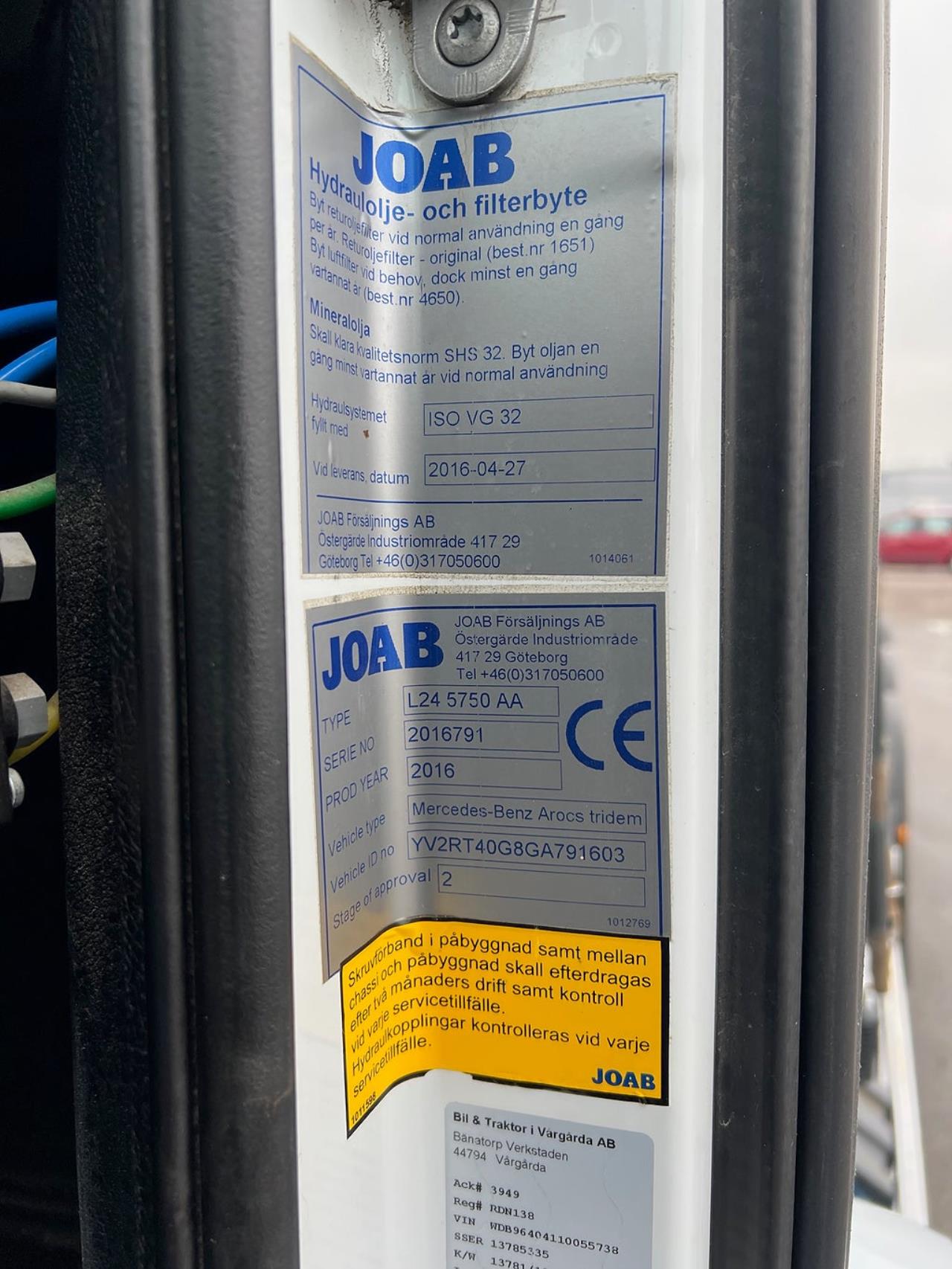 Mercedes-Benz Arocs 3251 8x4*4 Lastv&auml;xlare, ADR Klassad, Euro 6 2016 - Krok/Lastv&auml;xlare