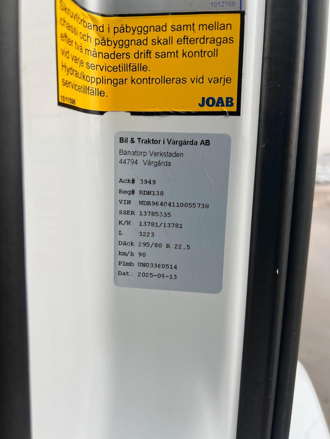 Mercedes-Benz Arocs 3251 8x4*4 Lastv&auml;xlare, ADR Klassad, Euro 6 2016 - Krok/Lastv&auml;xlare