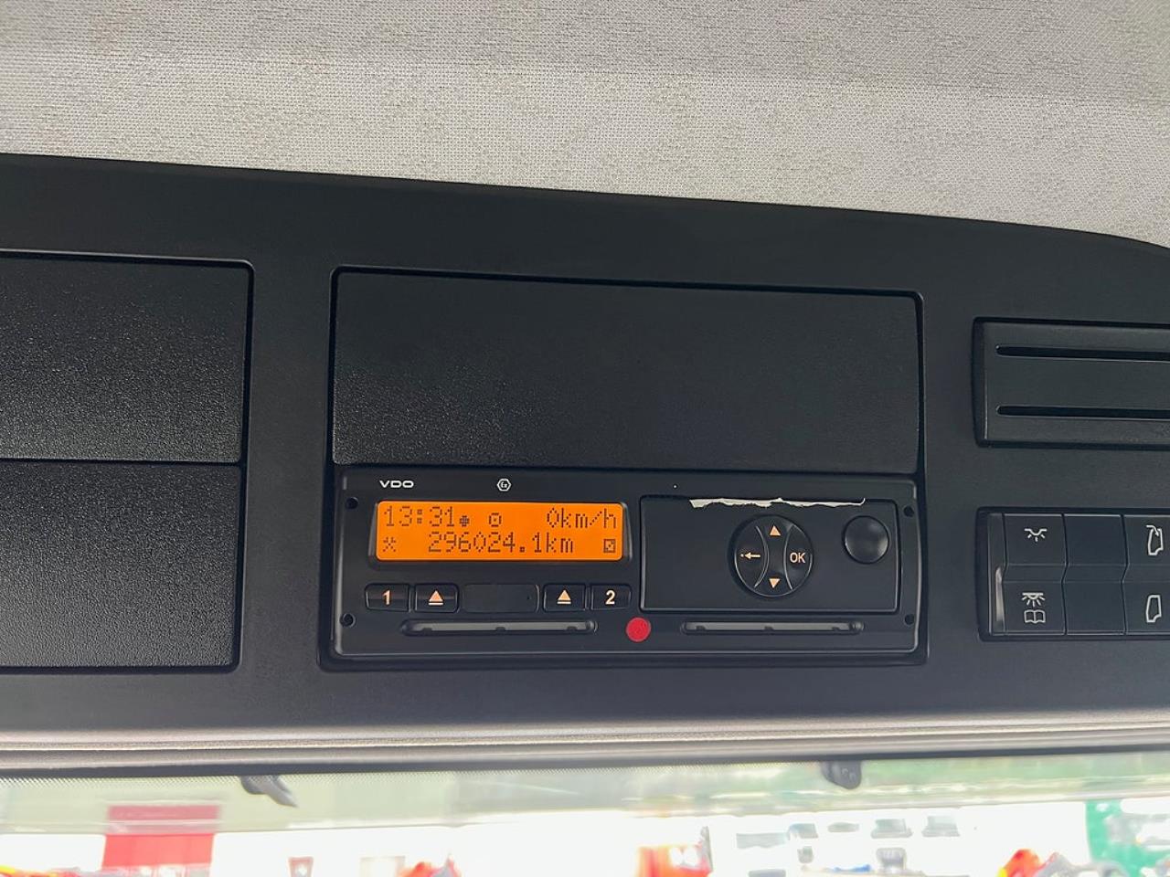 Mercedes-Benz Arocs 3251 8x4*4 Lastv&auml;xlare, ADR Klassad, Euro 6 2016 - Krok/Lastv&auml;xlare