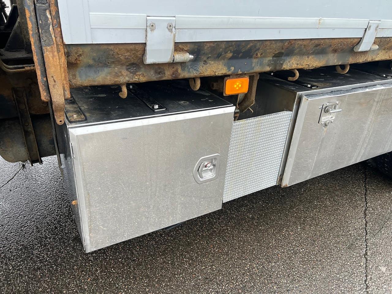 Volvo FM 400 6x2*4 Br&auml;dg&aring;rdsbil Kranbil Hiab 244E-7 Kran 2006 - Kran