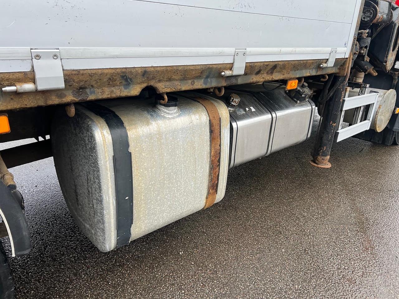 Volvo FM 400 6x2*4 Br&auml;dg&aring;rdsbil Kranbil Hiab 244E-7 Kran 2006 - Kran