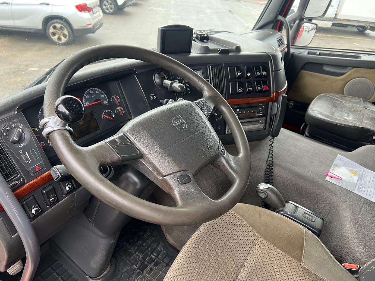 Volvo FM 400 6x2*4 Br&auml;dg&aring;rdsbil Kranbil Hiab 244E-7 Kran 2006 - Kran