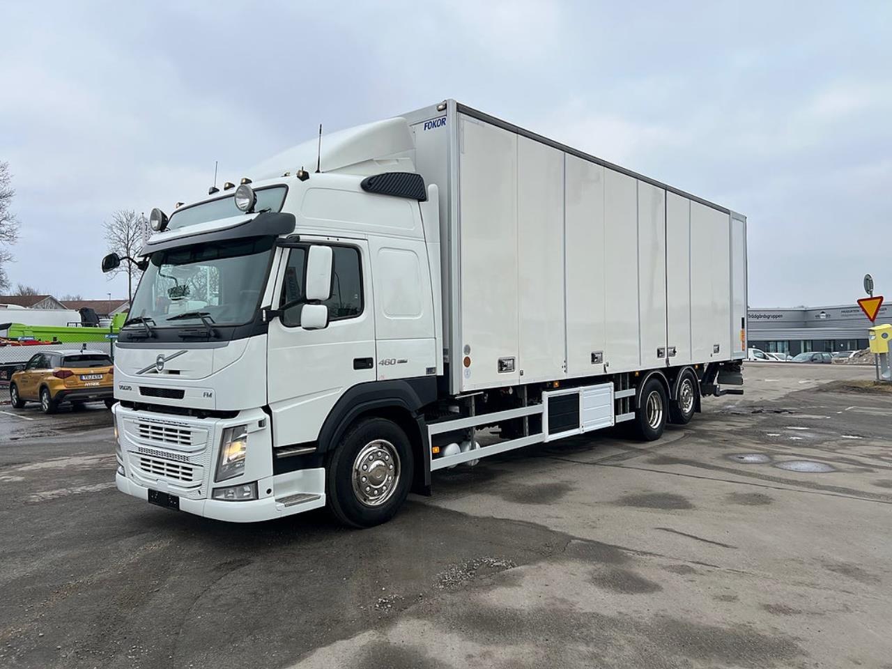 Volvo FM13 460 6x2*4 Sk&aring;pbil, Kyl/Frysbil, Korridorbil, 2-Zons, 2019 - Sk&aring;p