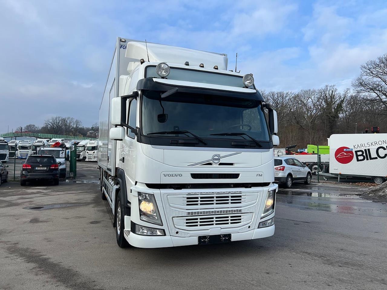 Volvo FM13 460 6x2*4 Sk&aring;pbil, Kyl/Frysbil, Korridorbil, 2-Zons, 2019 - Sk&aring;p