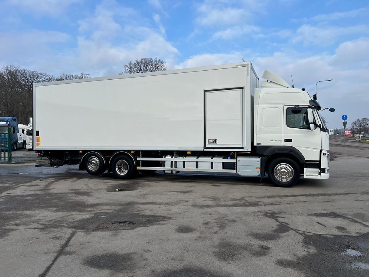 Volvo FM13 460 6x2*4 Sk&aring;pbil, Kyl/Frysbil, Korridorbil, 2-Zons, 2019 - Sk&aring;p