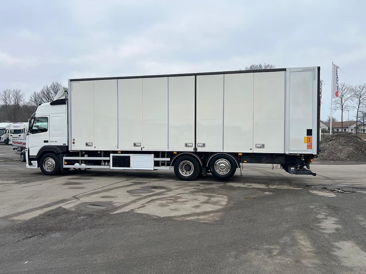 Volvo FM13 460 6x2*4 Sk&aring;pbil, Kyl/Frysbil, Korridorbil, 2-Zons, 2019 - Sk&aring;p