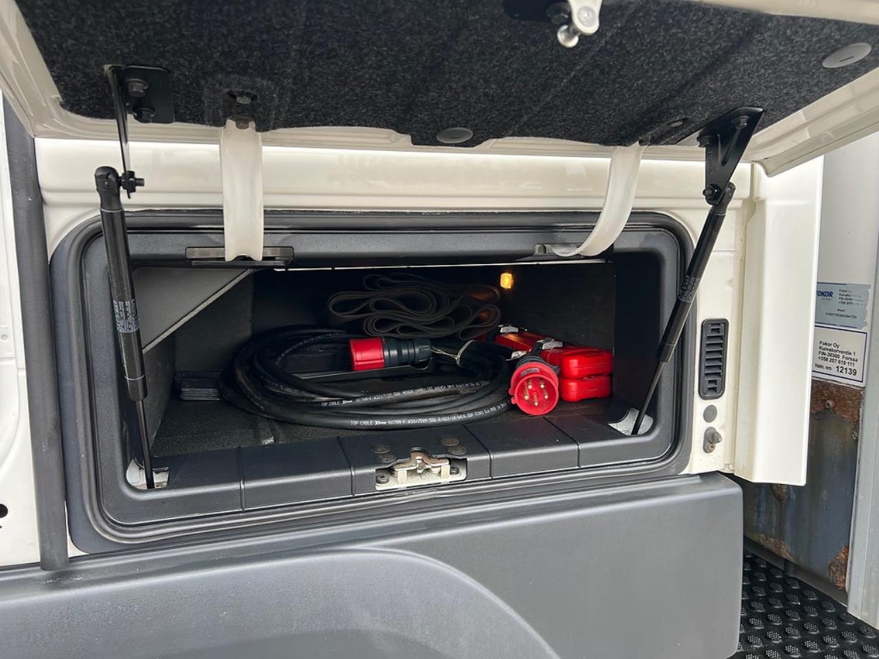 Volvo FM13 460 6x2*4 Sk&aring;pbil, Kyl/Frysbil, Korridorbil, 2-Zons, 2019 - Sk&aring;p