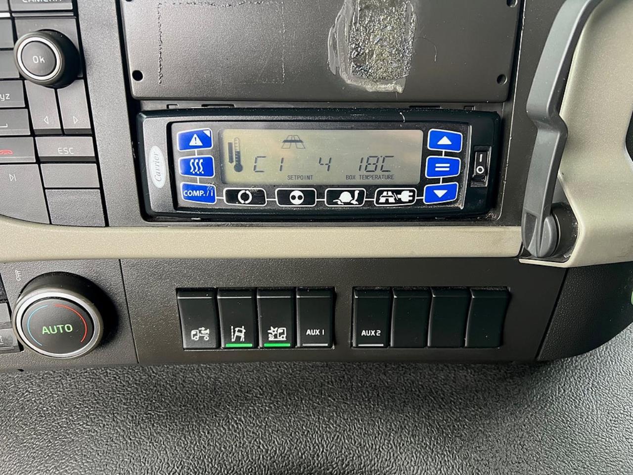 Volvo FM13 460 6x2*4 Sk&aring;pbil, Kyl/Frysbil, Korridorbil, 2-Zons, 2019 - Sk&aring;p