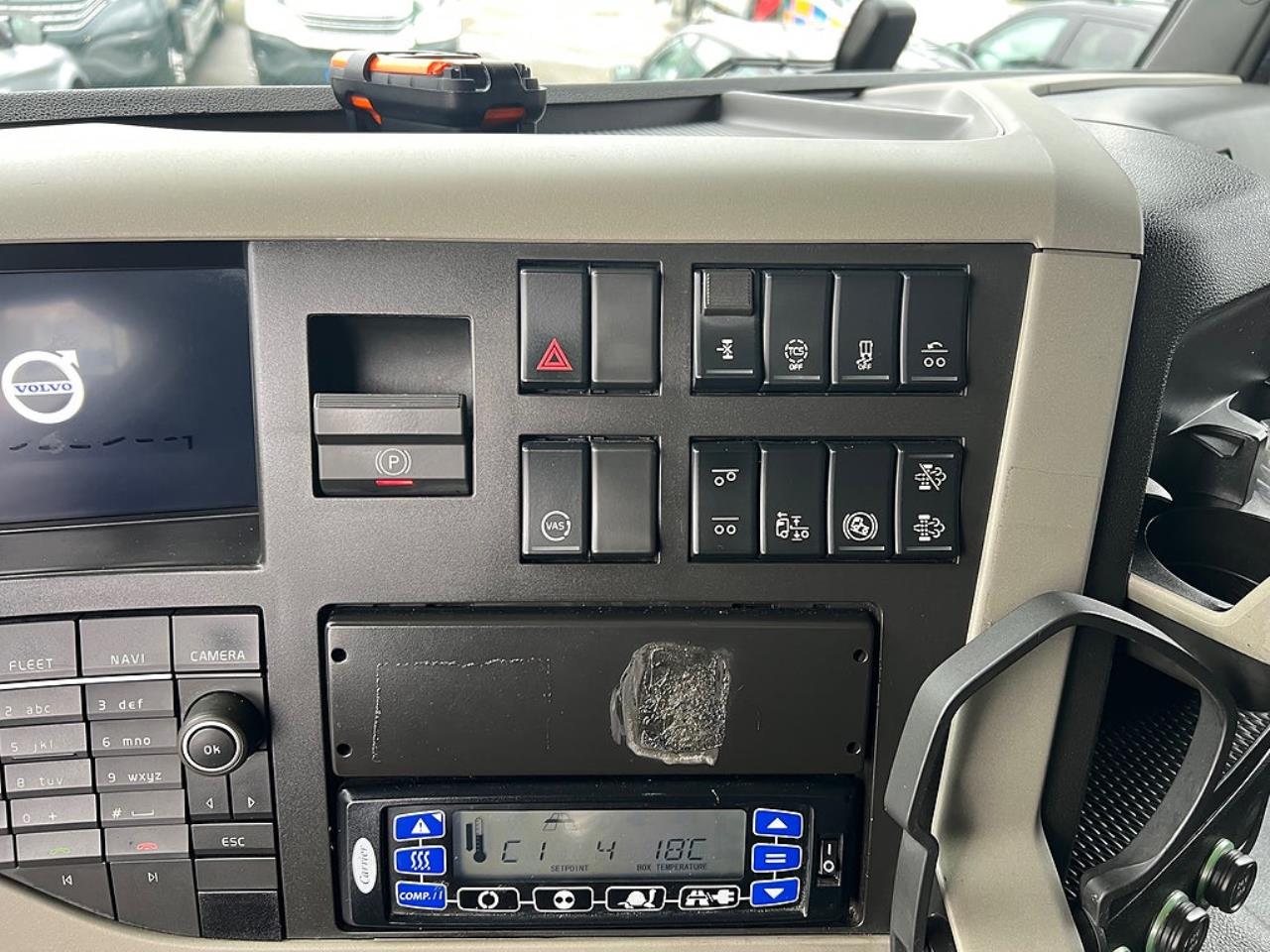 Volvo FM13 460 6x2*4 Sk&aring;pbil, Kyl/Frysbil, Korridorbil, 2-Zons, 2019 - Sk&aring;p