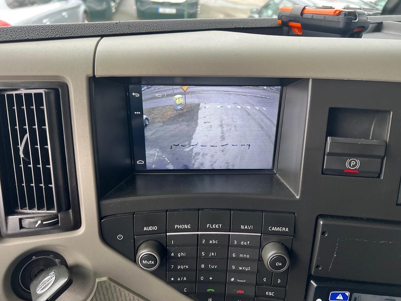 Volvo FM13 460 6x2*4 Sk&aring;pbil, Kyl/Frysbil, Korridorbil, 2-Zons, 2019 - Sk&aring;p