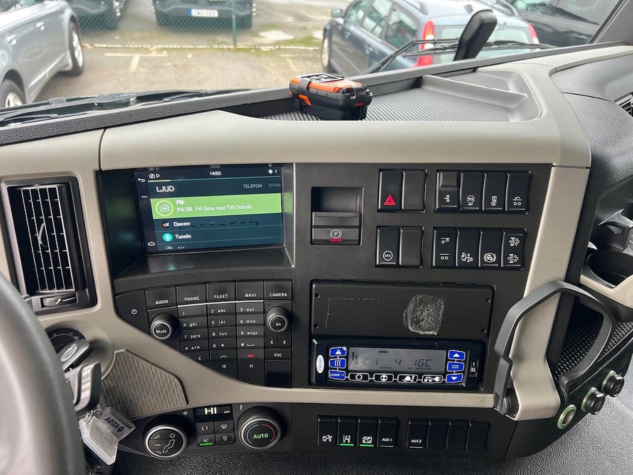 Volvo FM13 460 6x2*4 Sk&aring;pbil, Kyl/Frysbil, Korridorbil, 2-Zons, 2019 - Sk&aring;p