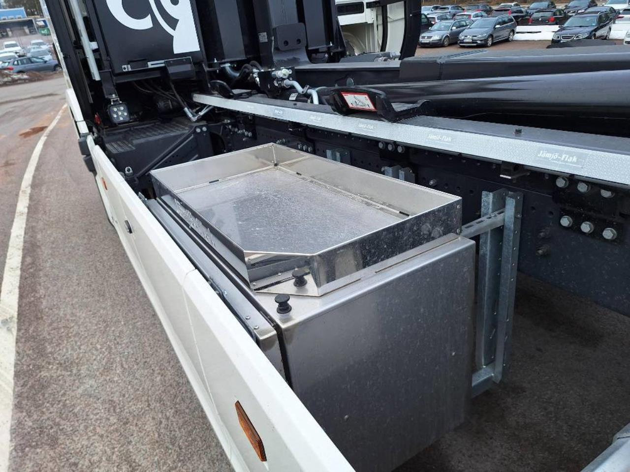 Scania R560 LB 6x2*4 Lastv&auml;xlare HELT NY Lastv&auml;xlare 2025 - Krok/Lastv&auml;xlare