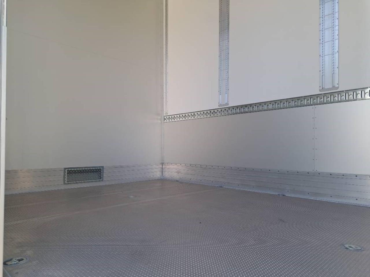 SCANIA R500 LB6x2*4 Fj&auml;rrbil SK&Aring;P med lift, &ouml;ppningsbar sida SKAB 2025 - Sk&aring;p