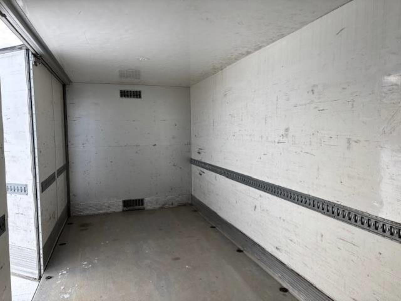 Volvo Volvo FL Sk&aring;pbil 2019 - Sk&aring;p isolerat