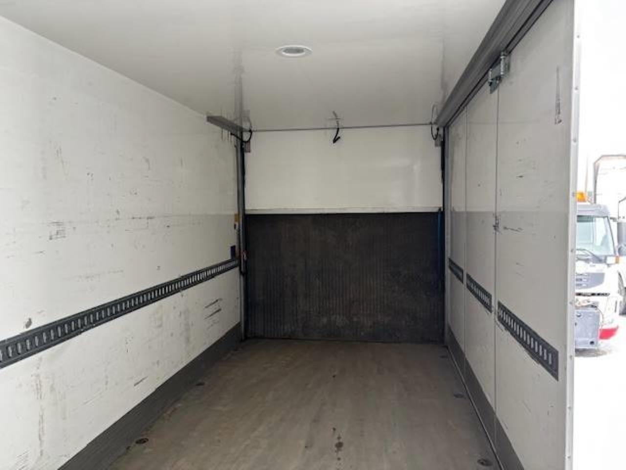 Volvo Volvo Sk&aring;pbil 2024 - Sk&aring;p isolerat