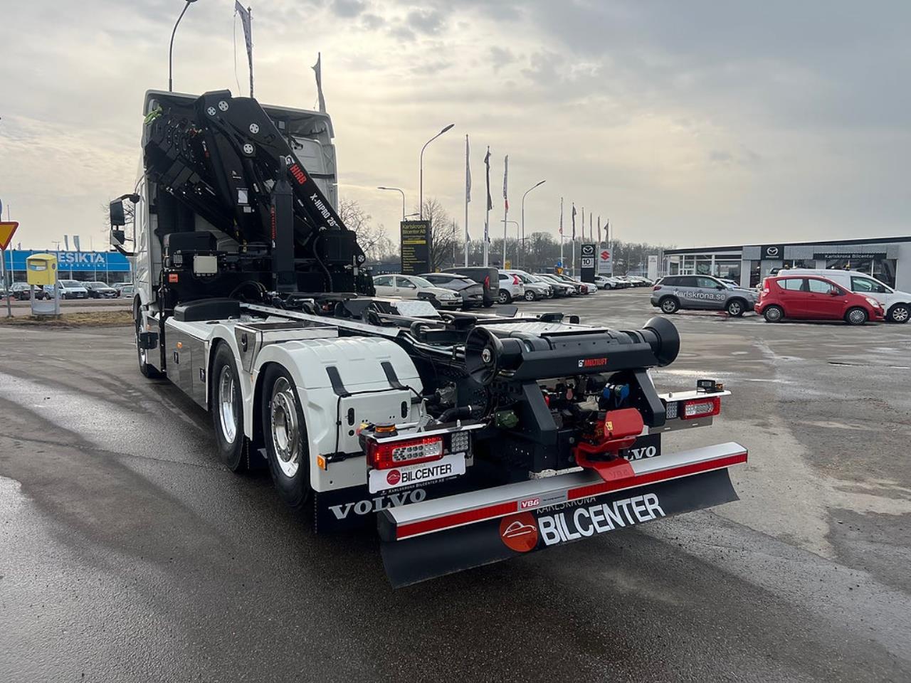 Volvo FM13 500 6x2*4 Kranv&auml;xlare Hiab Kran Komplett Skopa & Flak 2024 - Kran