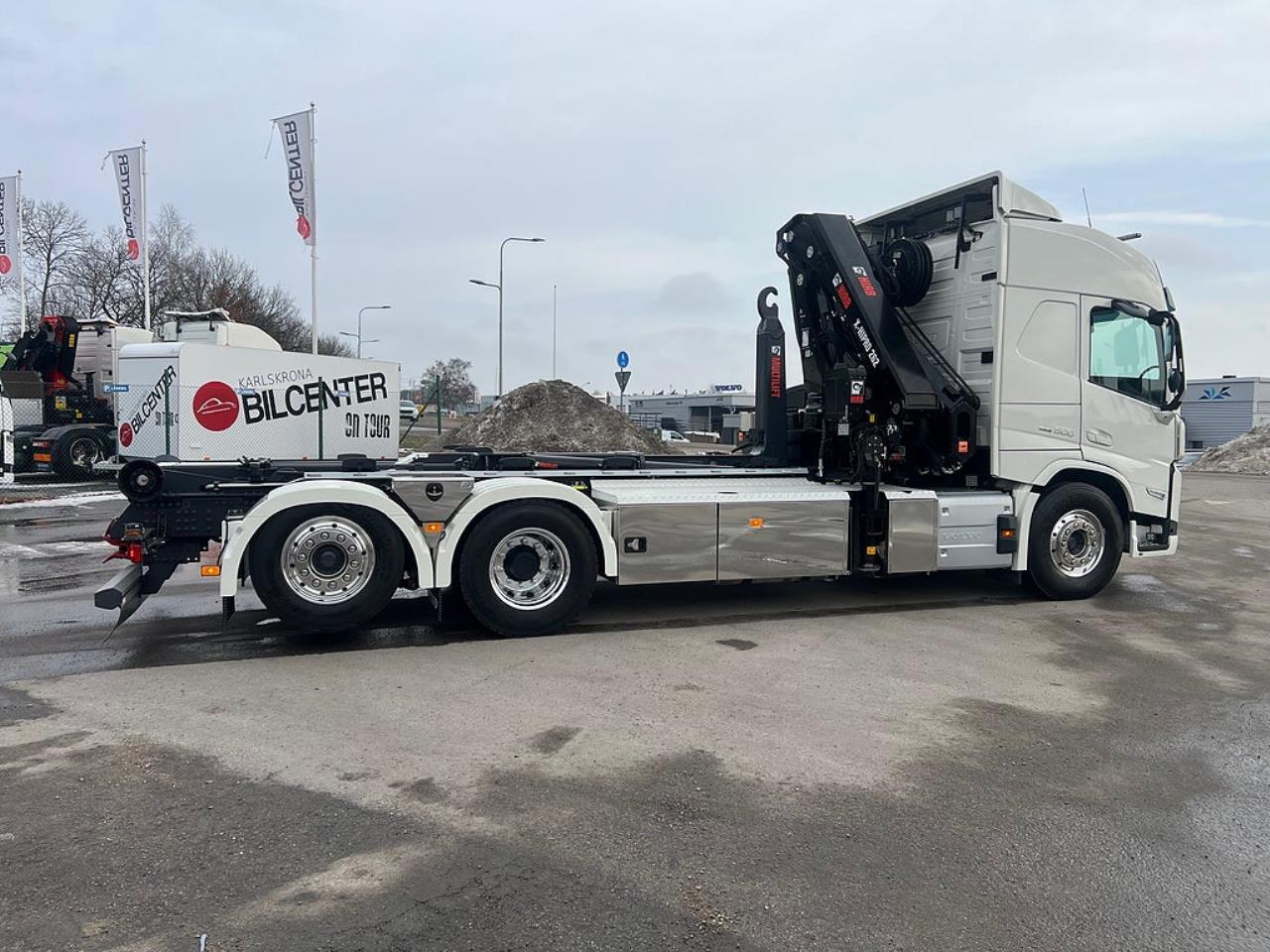 Volvo FM13 500 6x2*4 Kranv&auml;xlare Hiab Kran Komplett Skopa & Flak 2024 - Kran